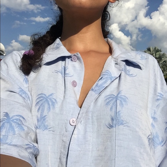 Soft baby blue button up - Picture 2 of 3